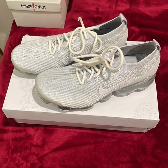 Nike Air VaporMax Flyknit 3 Pure Platinum (Women's) - Picture 7 of 8